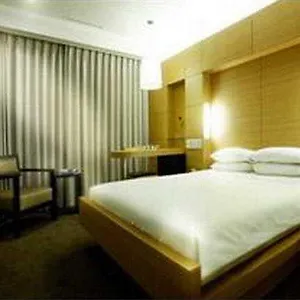 Hotel Green Grass